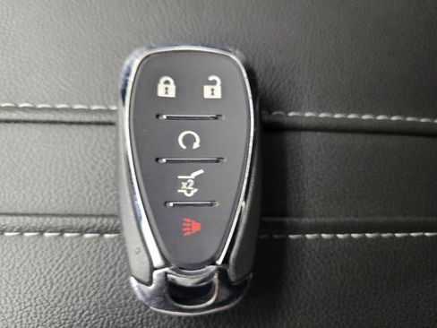 Used 2024 Chevrolet Blazer LT w/ Convenience Package FWD image 32