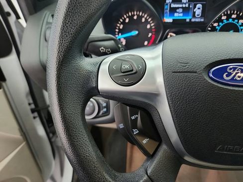 Used 2016 Ford Escape SE w/ Equipment Group 201A FWD image 19