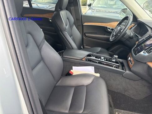 Certified 2024 Volvo XC90 B6 Plus w/ Protection Package image 3
