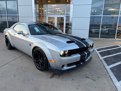 Used 2020 Dodge Challenger SRT Hellcat Redeye image 8