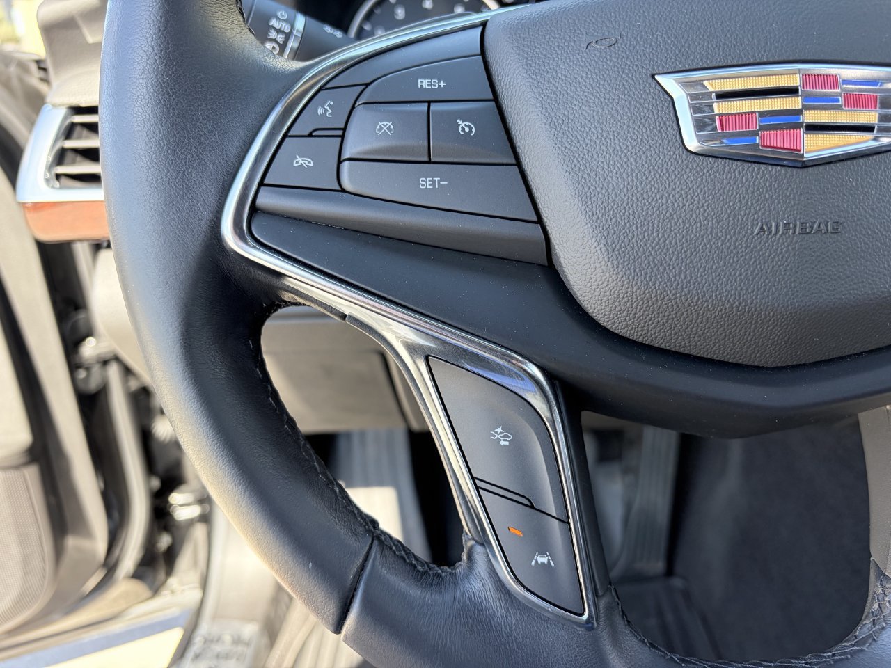 Used 2020 Cadillac CT6 Luxury AWD/4WD image 21