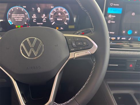 New 2026 Volkswagen Tiguan S image 18