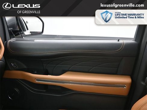 Used 2022 Ford Expedition Platinum image 20