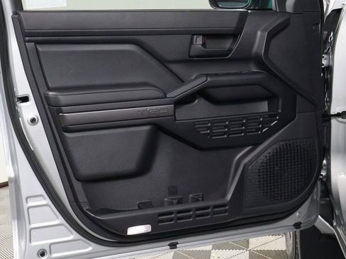 Used 2025 Toyota 4Runner TRD Sport image 12