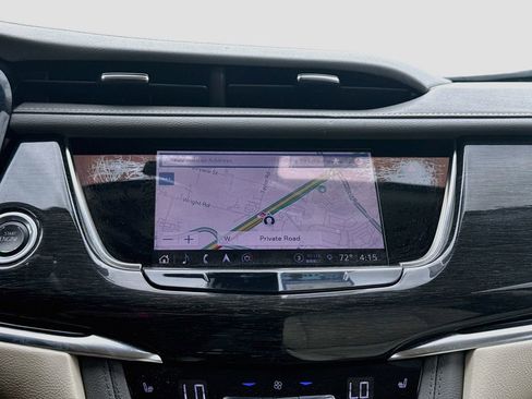 Used 2021 Cadillac XT6 Premium Luxury AWD/4WD image 13