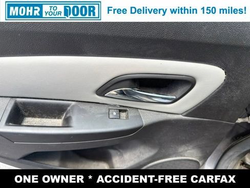 Used 2011 Chevrolet Cruze LS FWD image 37