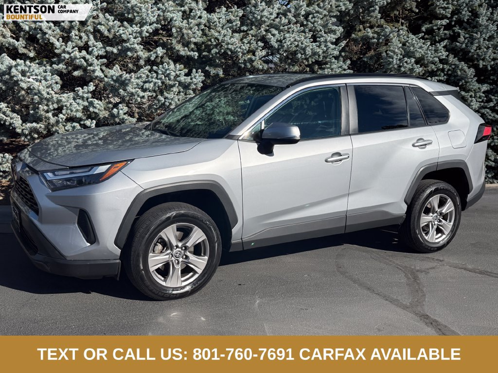 Used 2023 Toyota RAV4 XLE AWD/4WD image 1