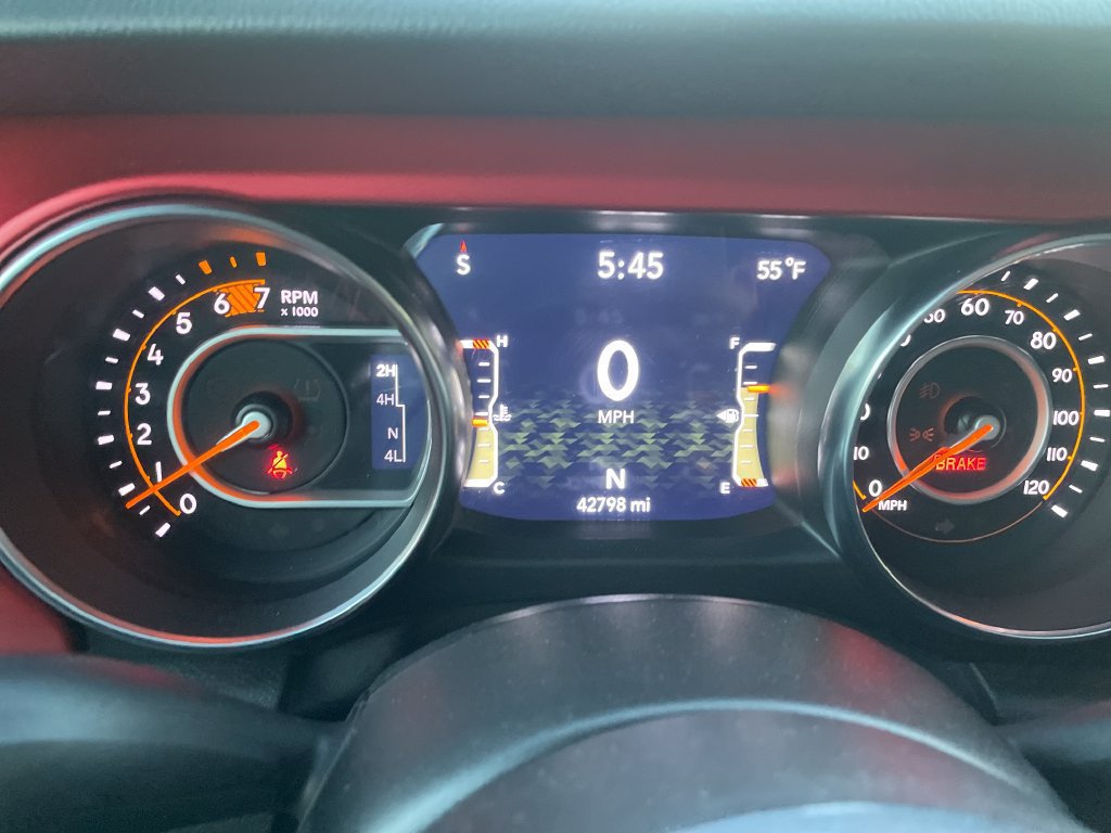 Certified 2023 Jeep Wrangler Unlimited Rubicon w/ LED Lighting Group AWD/4WD image 17