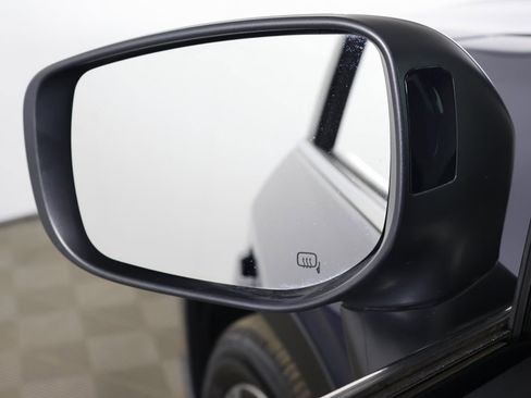 Used 2023 Subaru Ascent Limited w/ Technology Package image 40