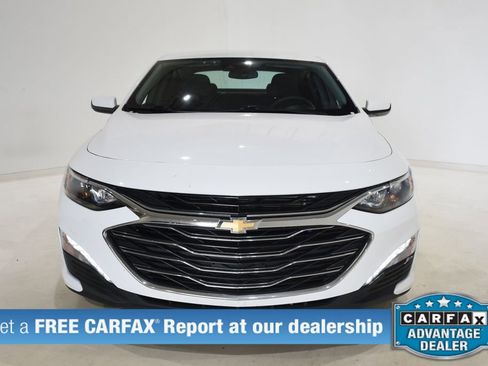 Used 2023 Chevrolet Malibu LT FWD image 2
