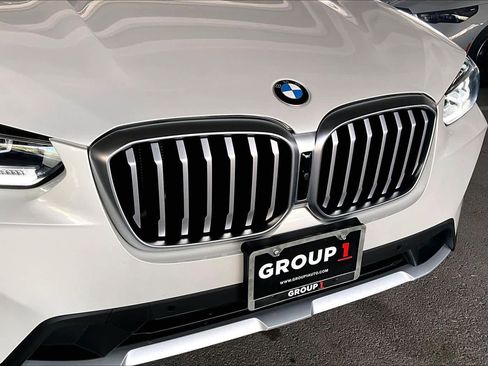 Used 2023 BMW X3 sDrive30i w/ Premium Package image 29