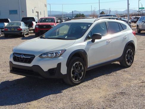 Certified 2023 Subaru Crosstrek 2.0i image 7
