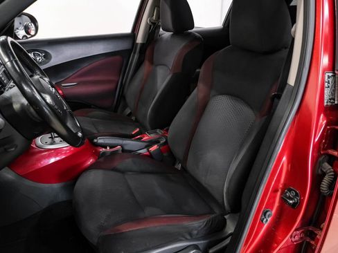 Used 2012 Nissan Juke SV AWD/4WD image 4