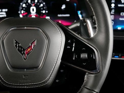 Used 2026 Chevrolet Corvette Stingray Coupe w/ Z51 Performance Package RWD image 15