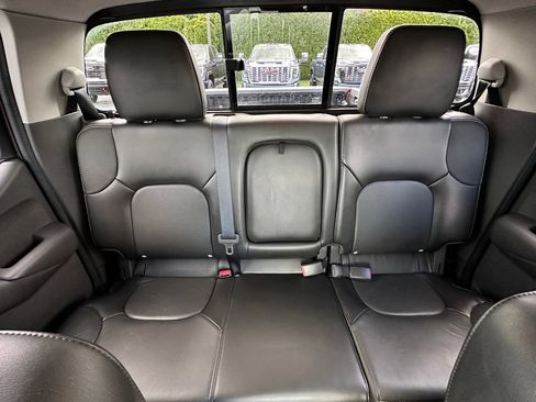 Used 2021 Nissan Frontier PRO-4X w/ Pro-4x Utility Package AWD/4WD image 25