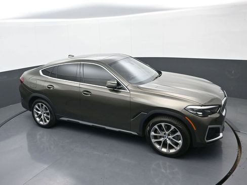 Used 2023 BMW X6 xDrive40i w/ Premium Package AWD/4WD image 29