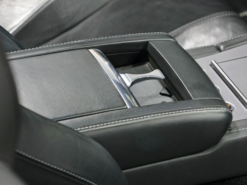 Used 2008 Aston Martin DB9 Volante RWD image 47