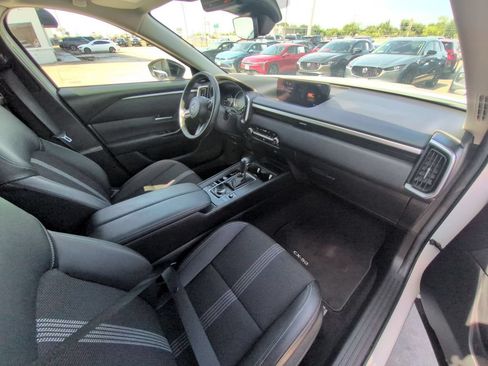 Used 2025 MAZDA CX-50 AWD 2.5 S w/ Premium Package image 31