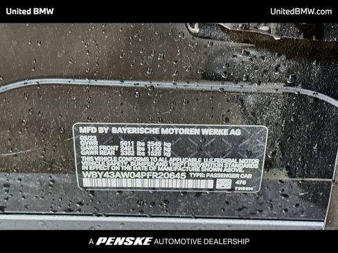 Used 2023 BMW i4 eDrive35 RWD image 15