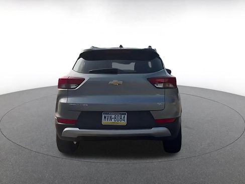 Used 2025 Chevrolet TrailBlazer LT FWD image 12