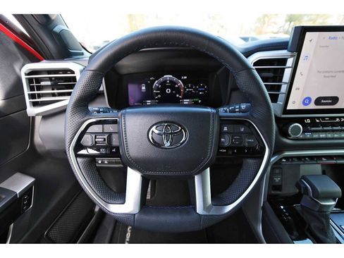 Used 2025 Toyota Sequoia Platinum image 12