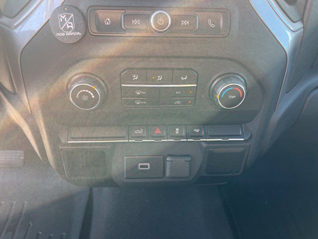 Used 2020 Chevrolet Silverado 1500 Custom w/ Custom Value Package RWD image 21