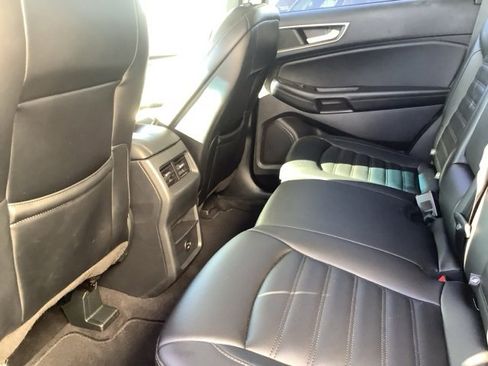 Used 2022 Ford Edge SEL image 26