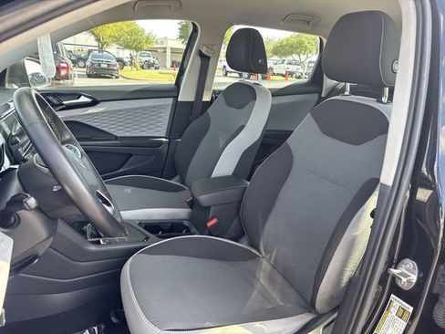Used 2024 Volkswagen Taos S FWD image 17