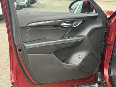 Used 2023 Buick Envision Preferred FWD image 31
