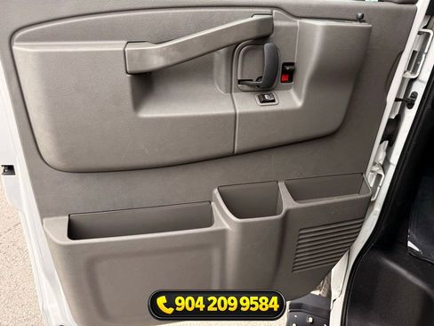 Used 2019 Chevrolet Express 3500 LT w/ LT Preferred Equipment Group RWD image 18