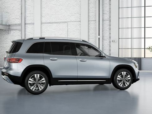 New 2026 Mercedes-Benz GLB 250 image 13
