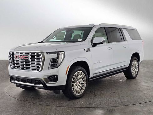 New 2026 GMC Yukon XL Denali w/ Sun & Power Step Package image 7