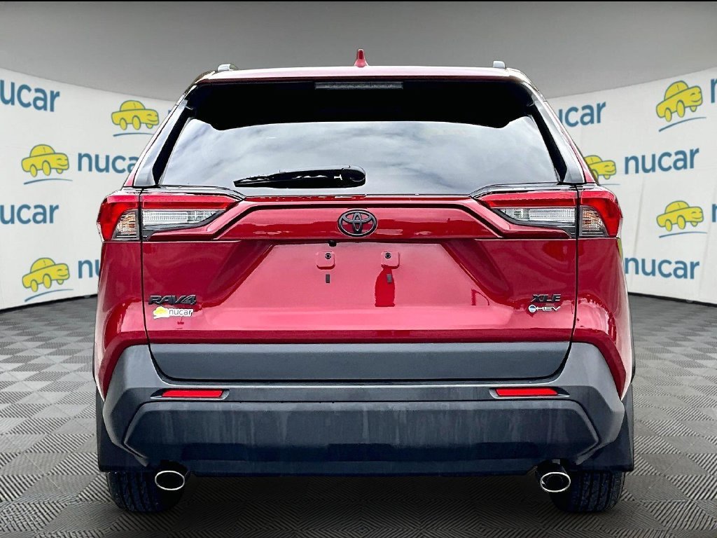 Used 2025 Toyota RAV4 XLE w/ Convenience Package AWD/4WD image 5