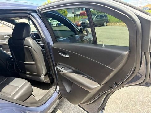 Used 2025 Cadillac XT4 Premium Luxury AWD/4WD image 26