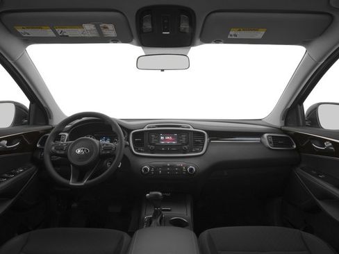 Used 2017 Kia Sorento FWD w/ LX Convenience Package image 5