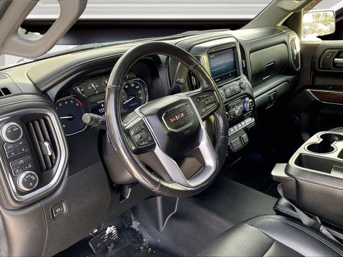 Used 2021 GMC Sierra 1500 SLE w/ X31 Off-Road Package image 13