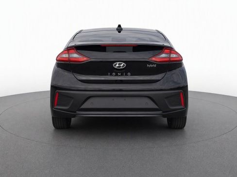 Used 2017 Hyundai Ioniq SEL FWD image 6