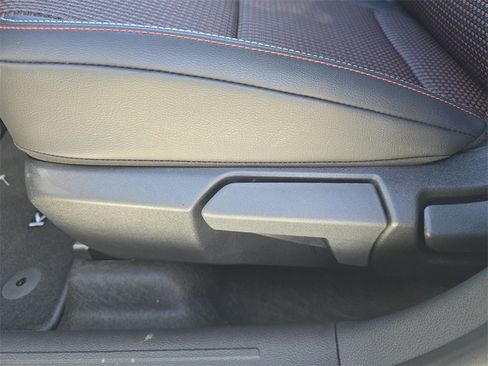 New 2026 Nissan Kicks SR image 17