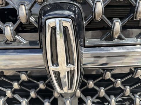 New 2026 Lincoln Navigator L Black Label image 7