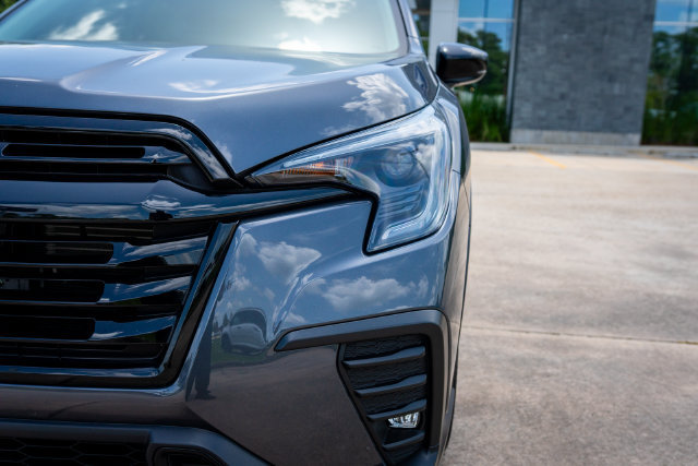 Certified 2025 Subaru Ascent Onyx Edition AWD/4WD image 3