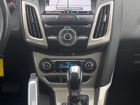 Used 2012 Ford Focus SEL image 13