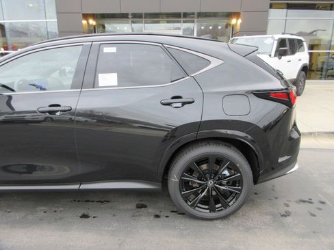 New 2026 Lexus NX 450h+ F Sport image 5