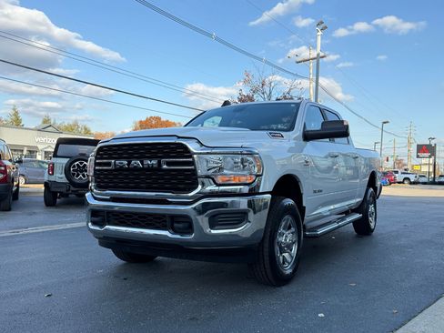 Used 2022 RAM 2500 Big Horn image 2