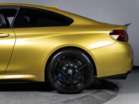 Used 2015 BMW M4 Coupe RWD image 10