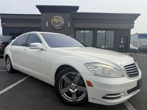 Used 2010 Mercedes-Benz S 550 image 8