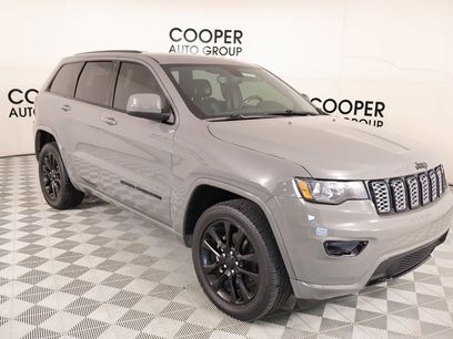 Used 2020 Jeep Grand Cherokee Altitude