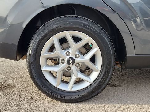 Used 2024 Kia Soul LX w/ Option Group 015 image 12