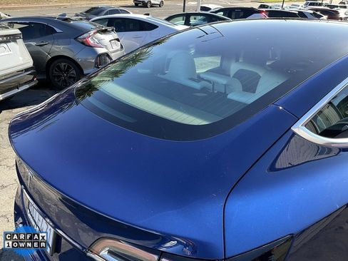 Used 2019 Tesla Model 3 Long Range image 81