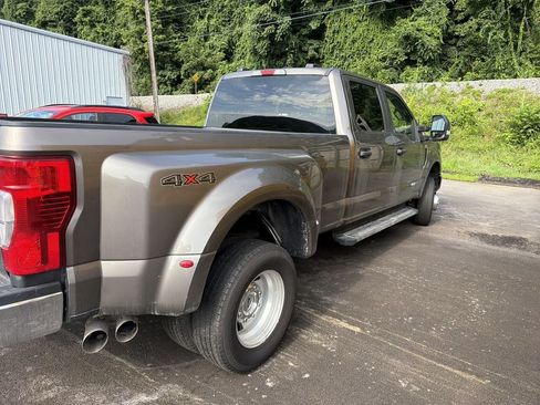 Used 2022 Ford F350 XL w/ STX Appearance Package AWD/4WD image 5