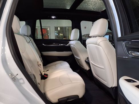 Used 2024 Cadillac XT6 Sport AWD/4WD image 31